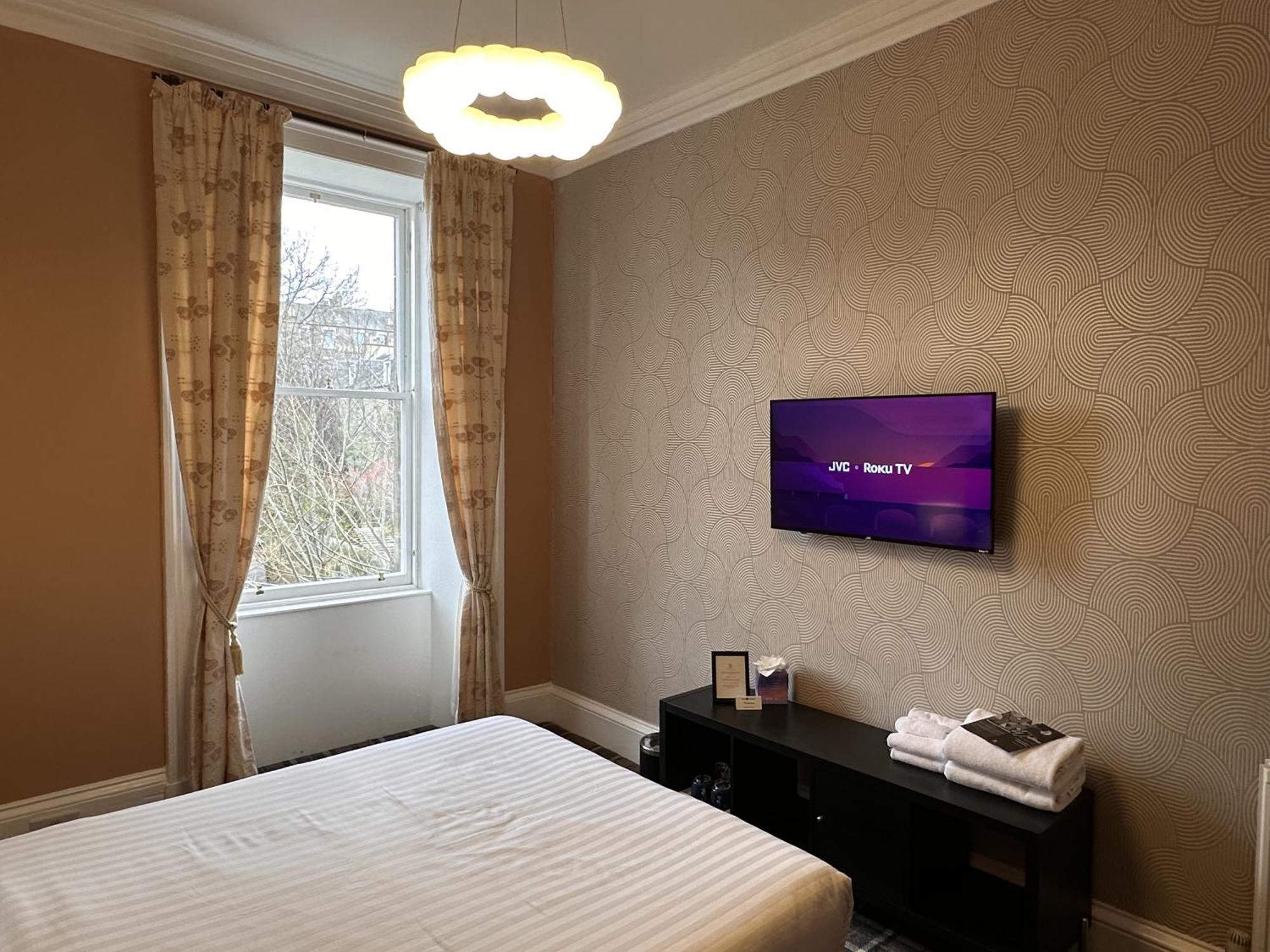 Valentine Centre Hotel