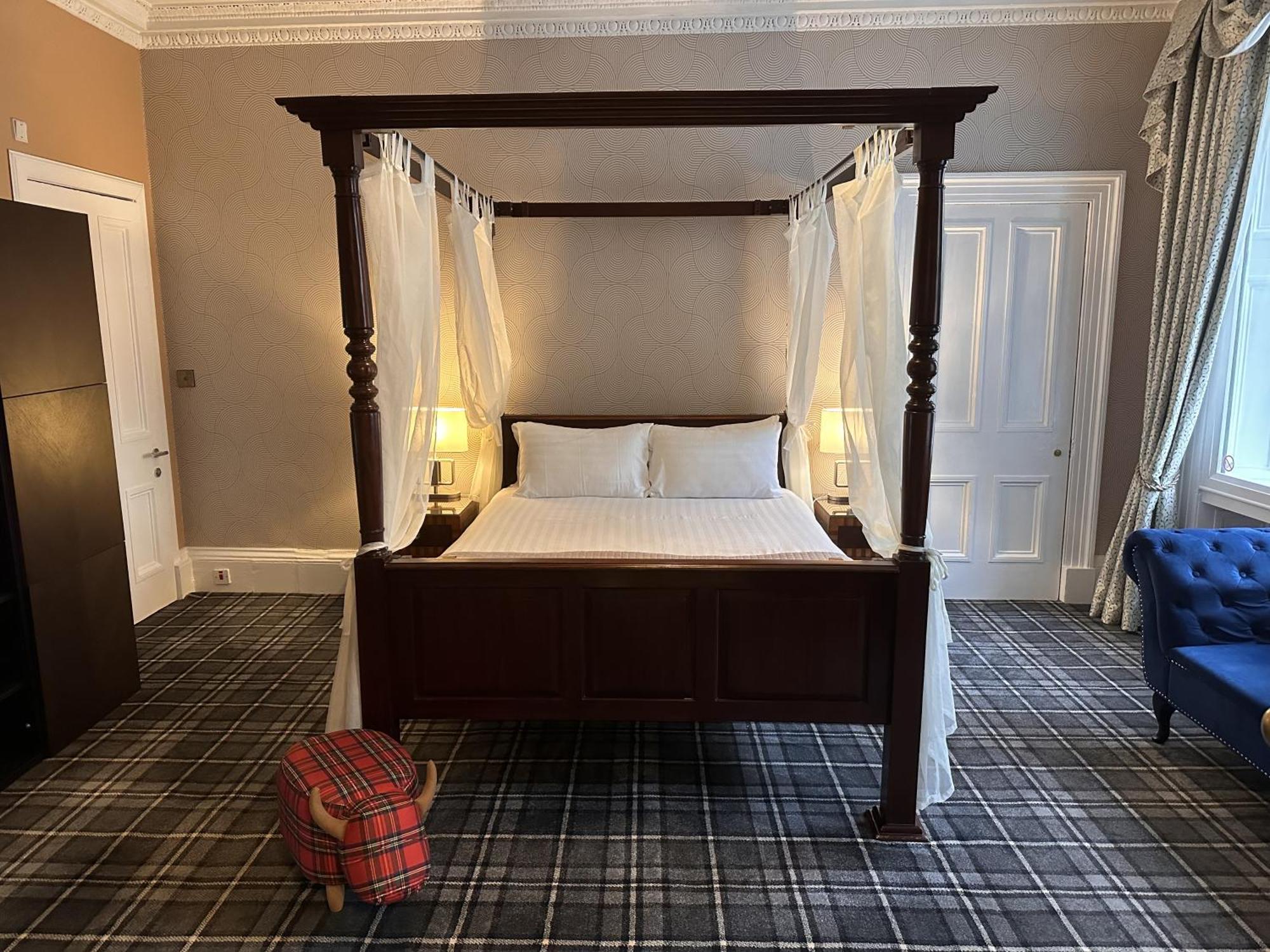 Valentine Centre Hotel 3*